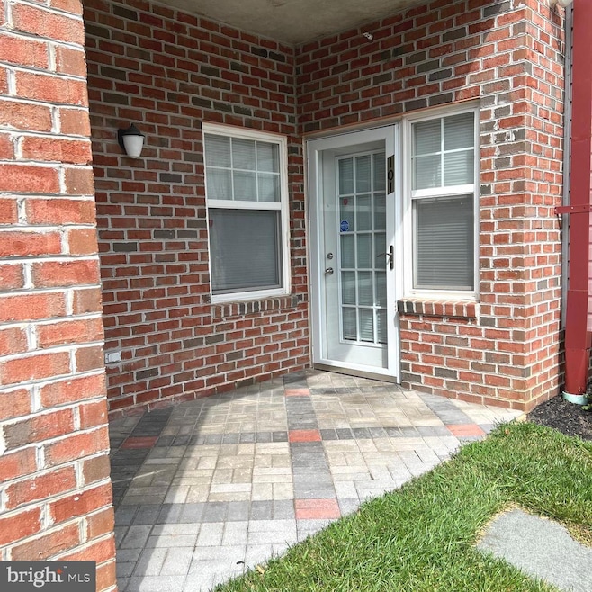 900 Red Brook Blvd unit 101, Owings Mills, MD 21117 - photo 1