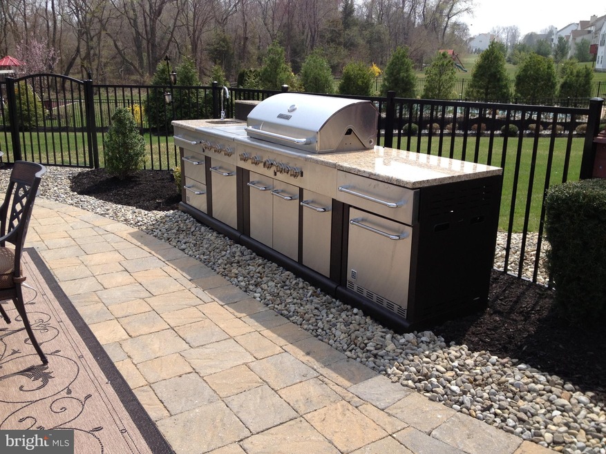 120 Tammy Ln, Mickleton, NJ 08056 - photo 1