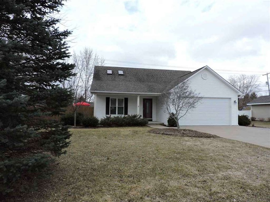 Energy efficient 3 bedroom 2 bath ranch with soari