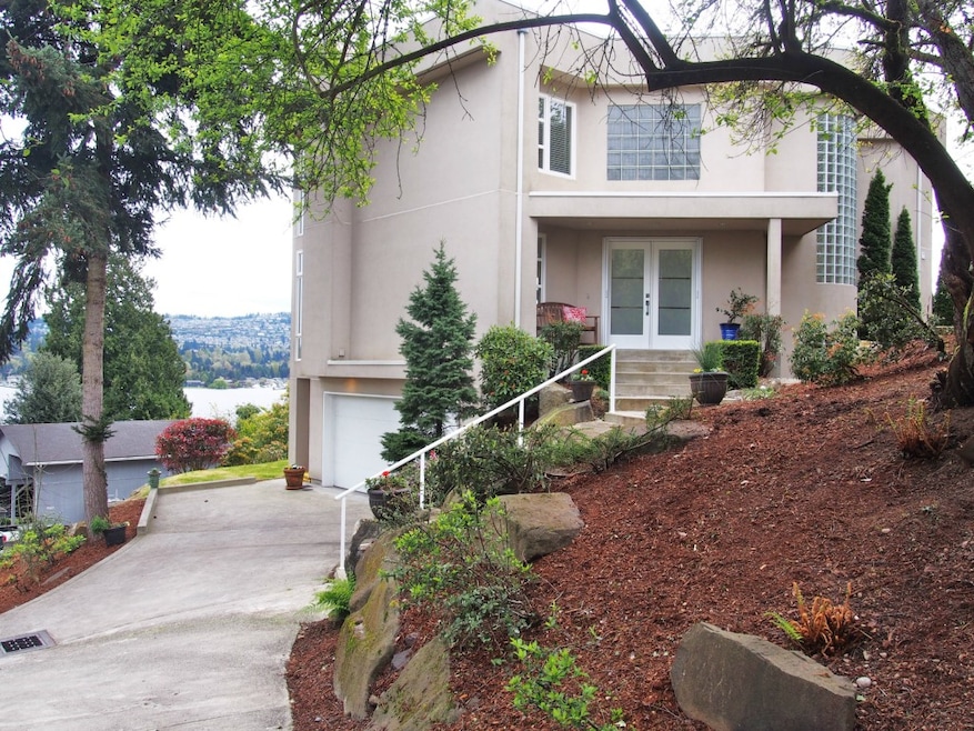 3728 E Mercer Way, Mercer Island, WA 98040 - photo 1