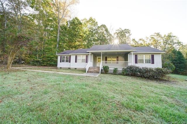 597 Woodcrest Dr, Gastonia, NC 28052 - photo 1