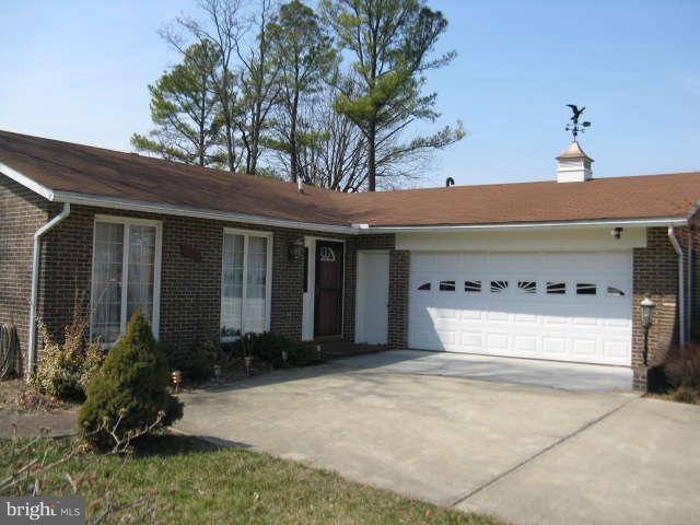 205 Russelcroft Rd, Winchester, VA 22601 - photo 1