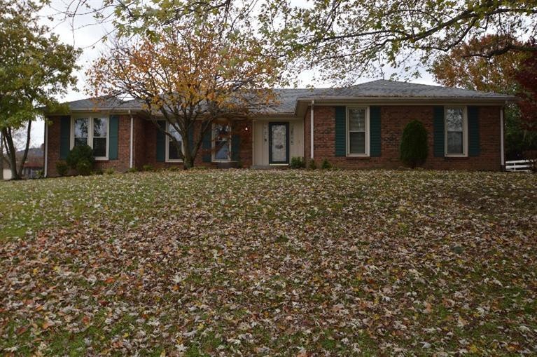 217 Farmbrook Cir, Frankfort, KY 40601 - photo 1