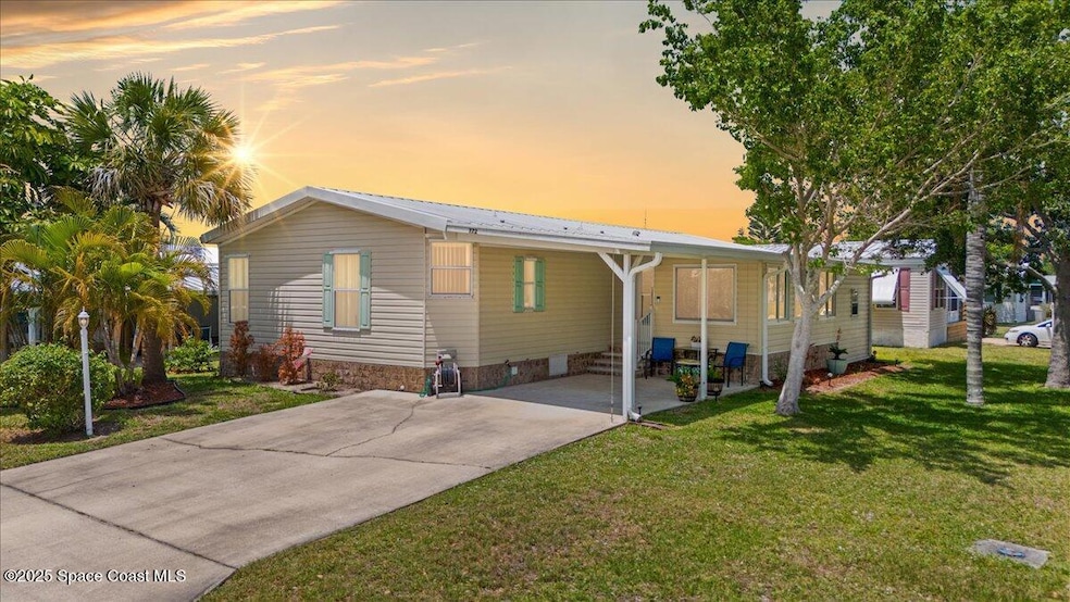 772 Lark Dr, Sebastian, FL 32976 - photo 1