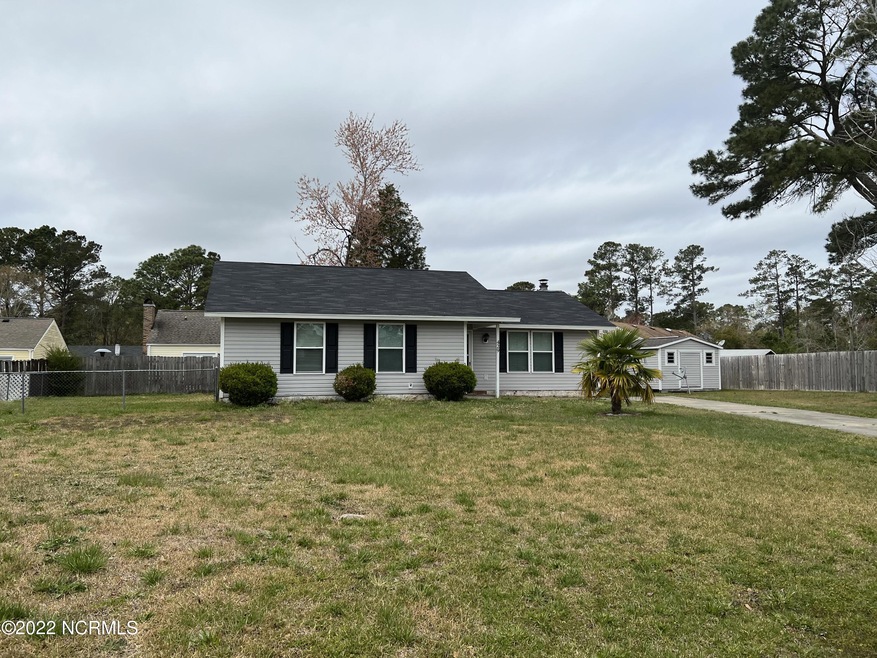 429 Palmetto Ct, Jacksonville, NC 28546 - photo 1