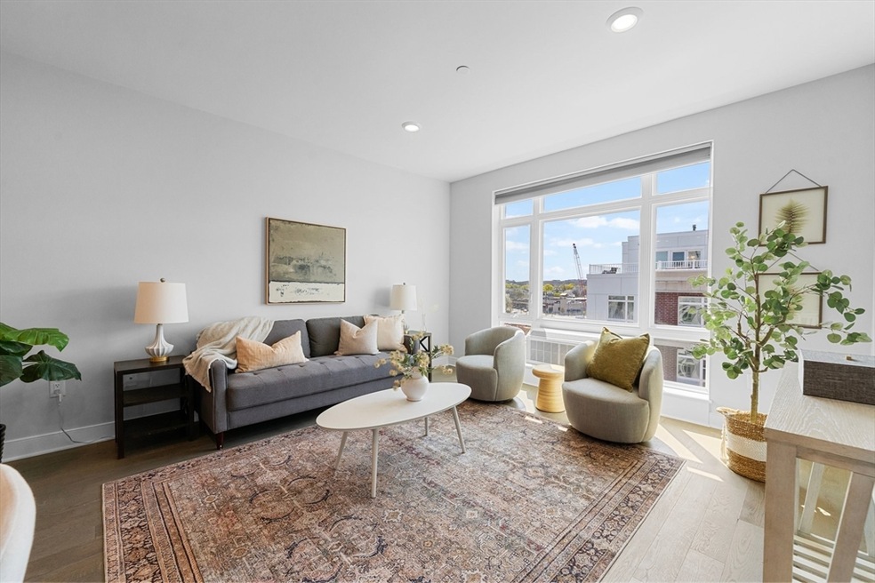 Cliveden Place unit 504, Quincy, MA 02169 - photo 1