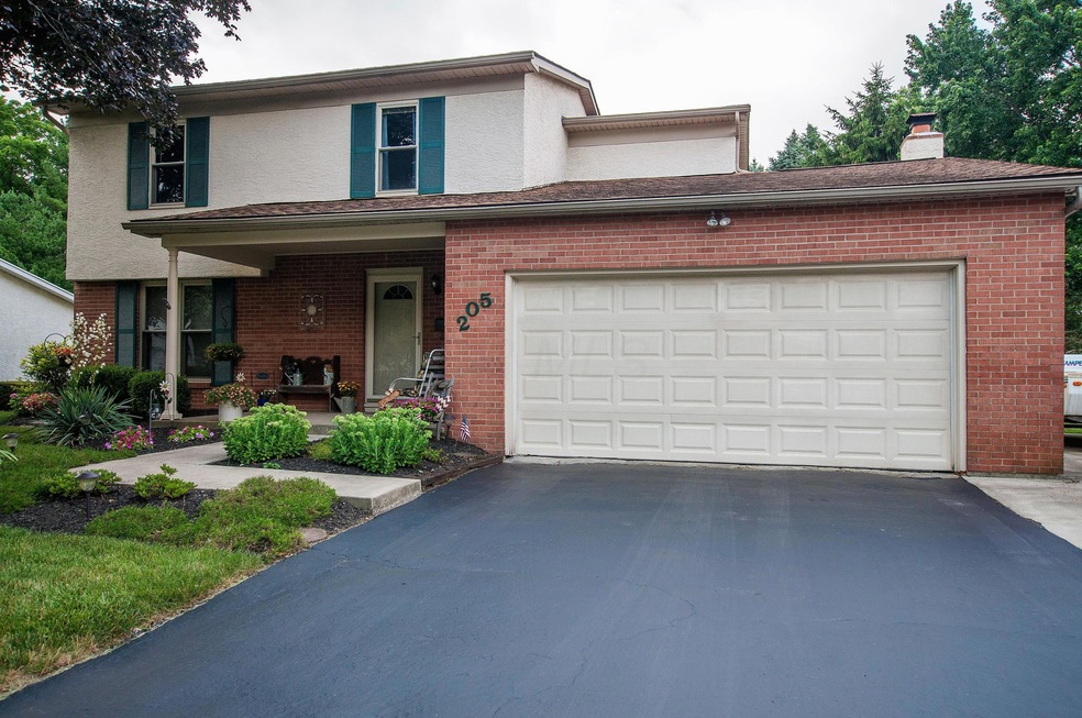 205 Colony Ct