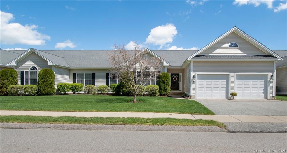 23 Village Ct unit 23, Colchester, CT 06415 - photo 1