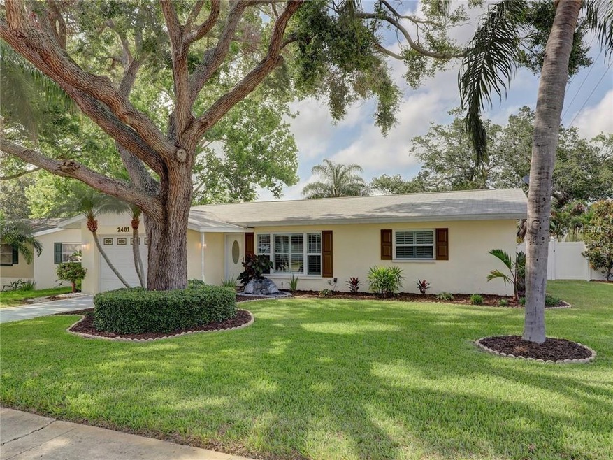 Move in ready, 3 bed, 2 bath pool home in Largo. P