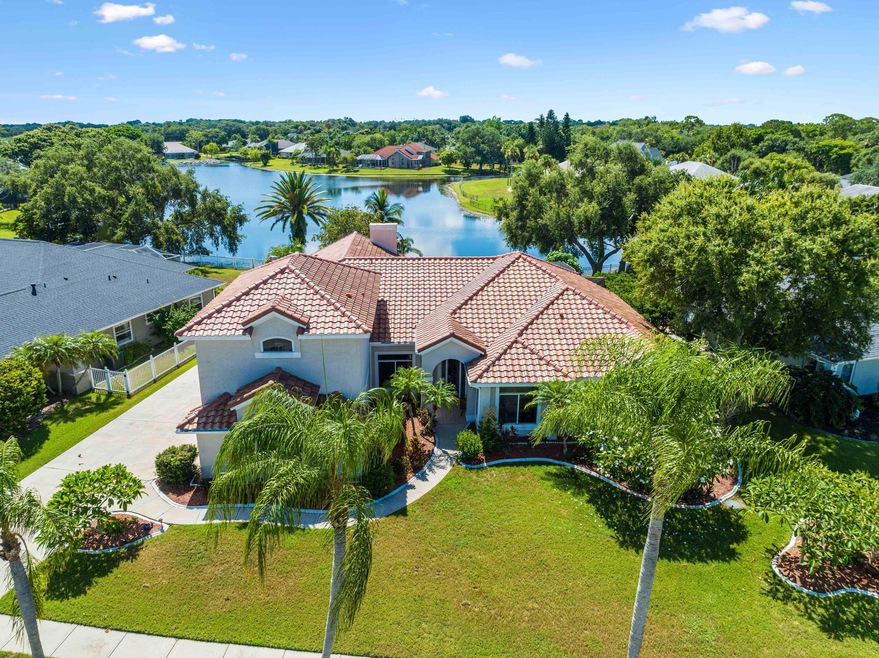 Welcome To 545 Apache Trail!