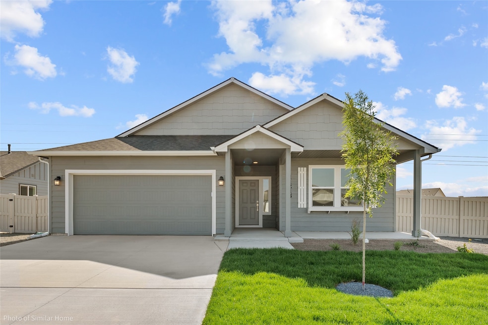 For Sale $629,990 • Co-Listing Agent