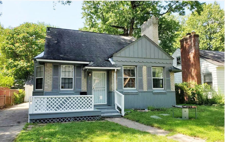 For Rent $1,295/month
