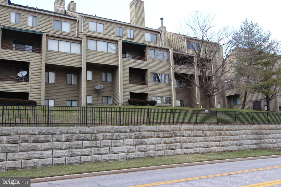 6905 Jones View Dr unit 2, Baltimore, MD 21209 - photo 1