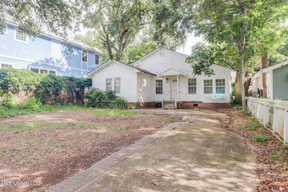 622 2nd St.
