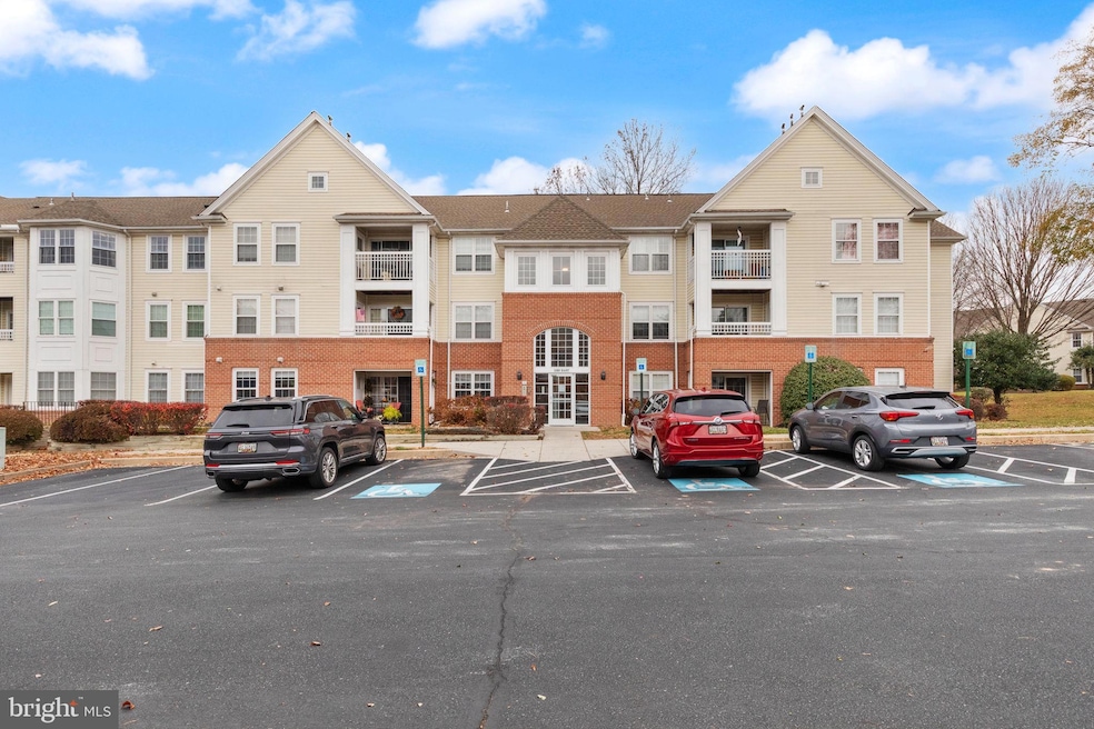 1310 Sheridan Place unit 17 (108), Bel Air, MD 21015 - photo 1