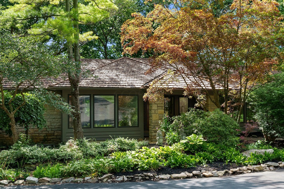 6535 Quarry Lane