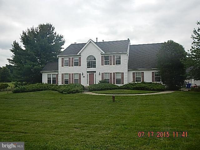 9636 Huntmaster Rd, Gaithersburg, MD 20882 - photo 1