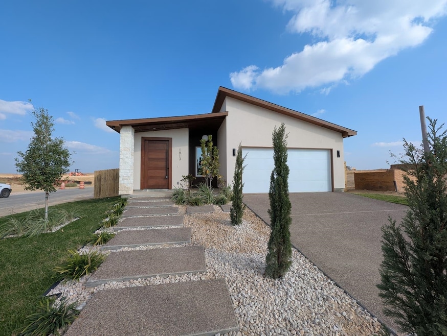 1813 Belgian Blue Loop, Laredo, TX 78046 - photo 1
