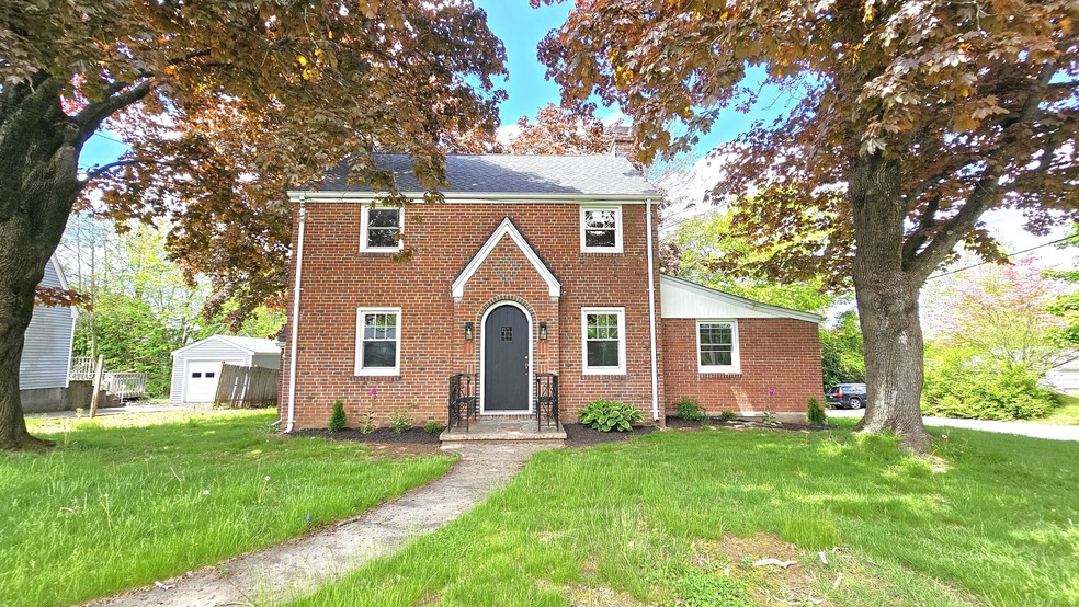 234 Pershing Ave, New Britain, CT 06053 - photo 1