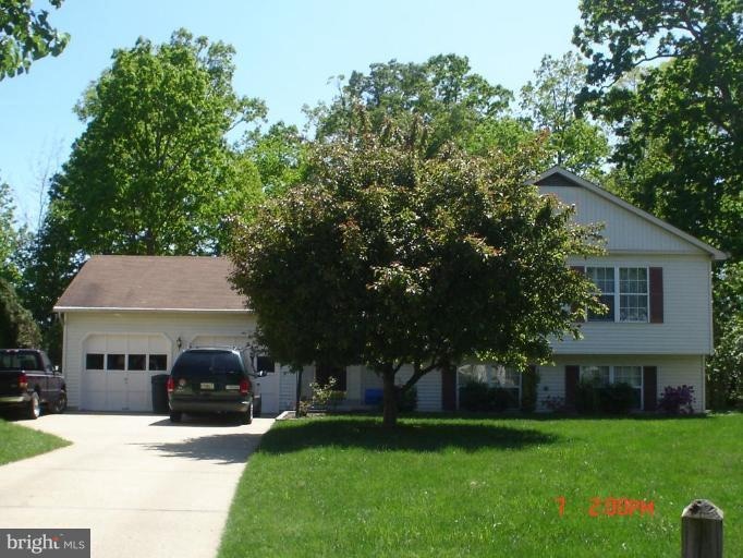 6427 Bear Ct, Waldorf, MD 20603 - photo 1