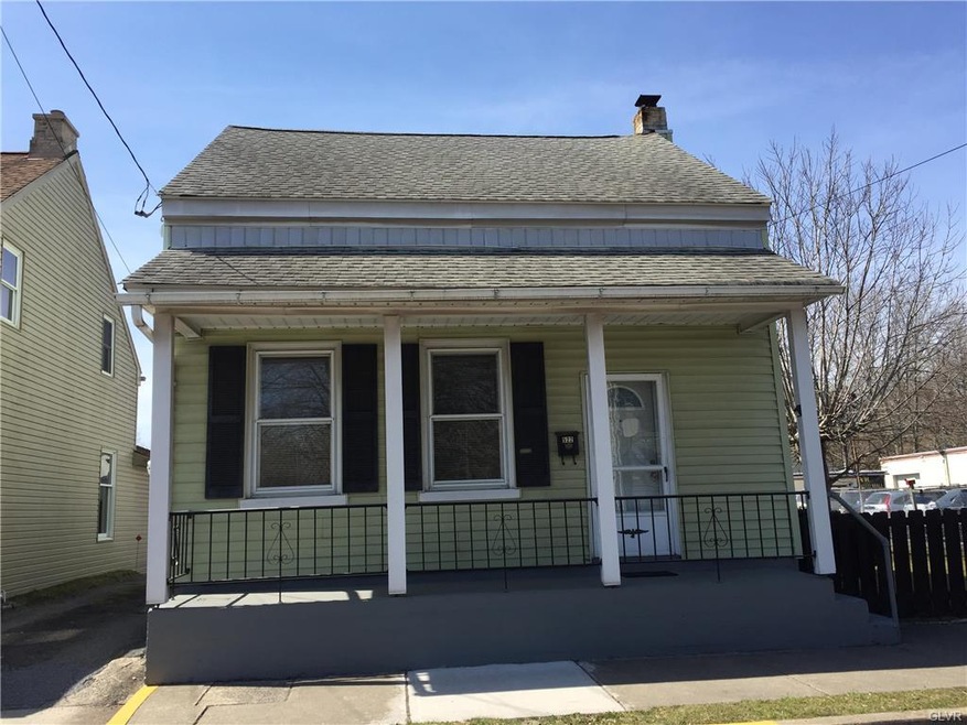 522 Main St, Freemansburg, PA 18017 - photo 1