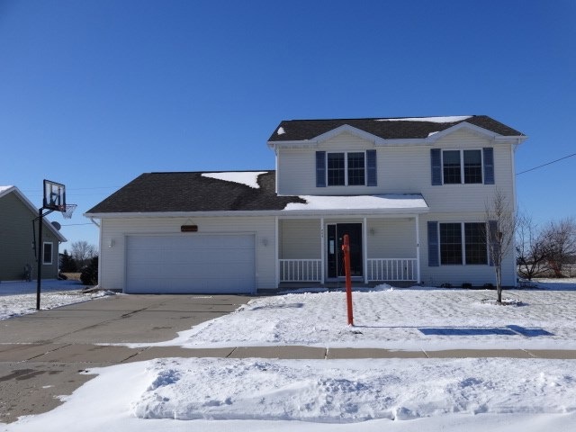 204 4th St, Brooklyn, WI 53521 - photo 1