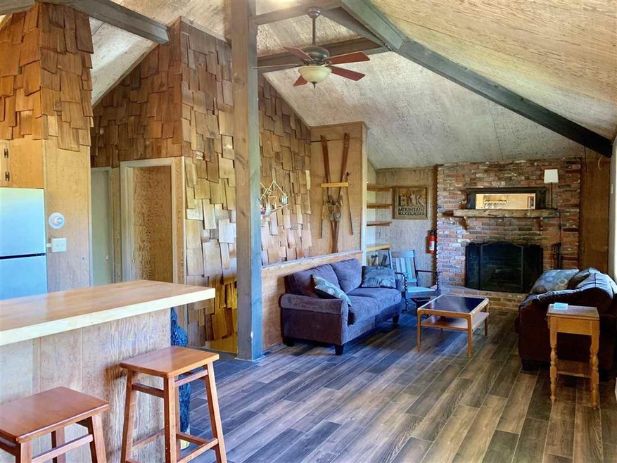 655 Route 30, Winhall, VT 05340 - photo 1