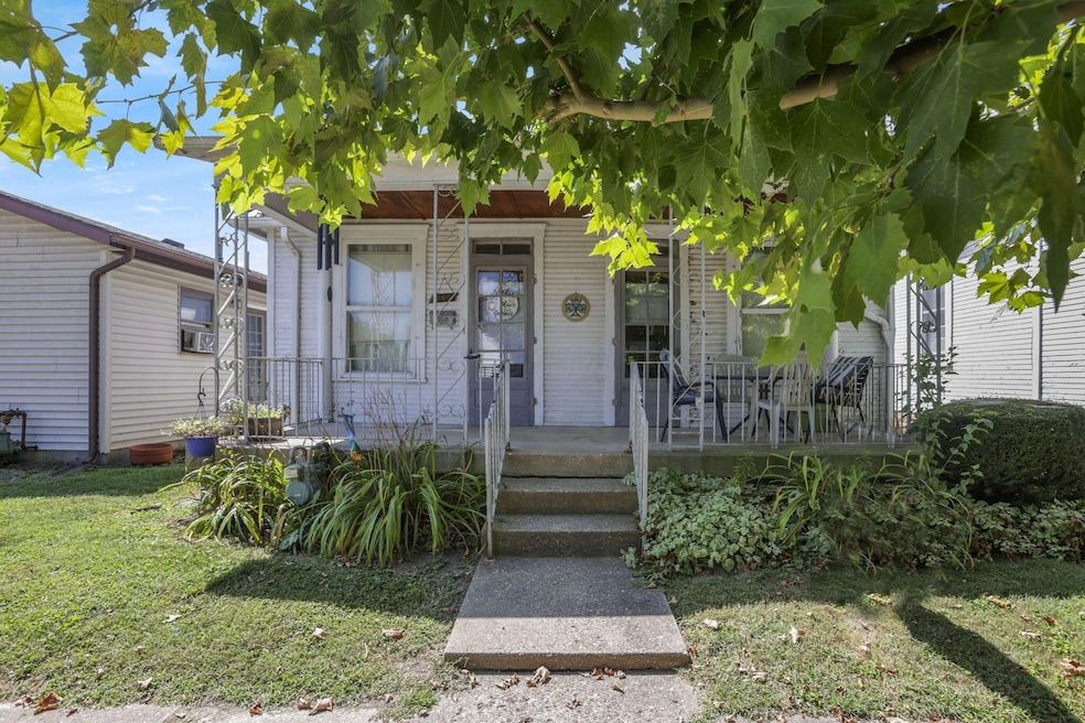 565 E Main St, Logan, OH 43138 - photo 1