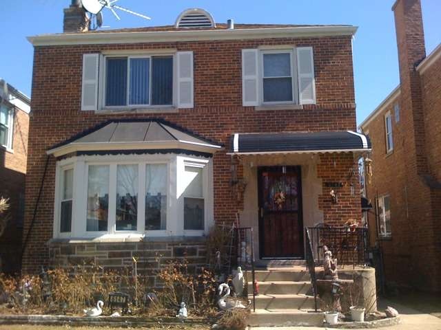 6147 N Sacramento Ave, Chicago, IL 60659 - photo 1