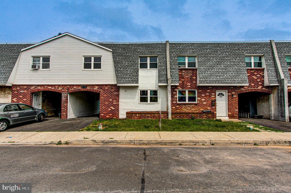 818 Shaw Ave, Lansdale, PA 19446 - photo 1