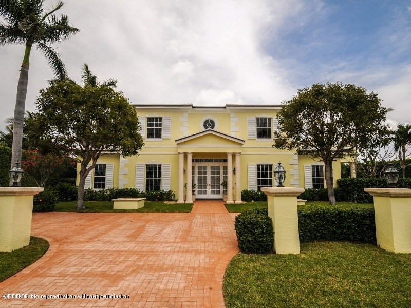 1 Exterior Front