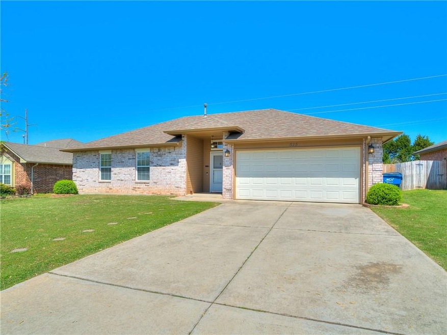 515 Woodbriar, Noble, OK 73068 - photo 1