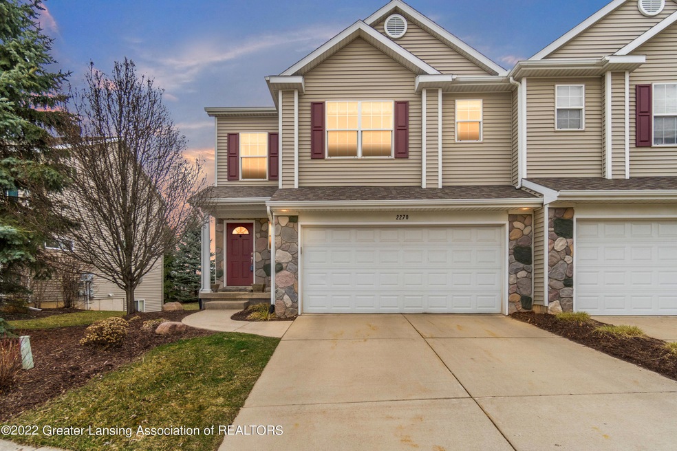2270 Fieldstone