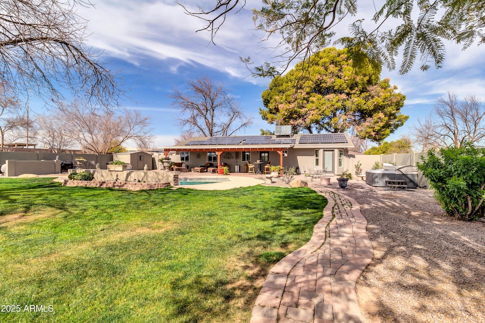 2017 E Willis Rd, Gilbert, AZ 85297 - photo 1