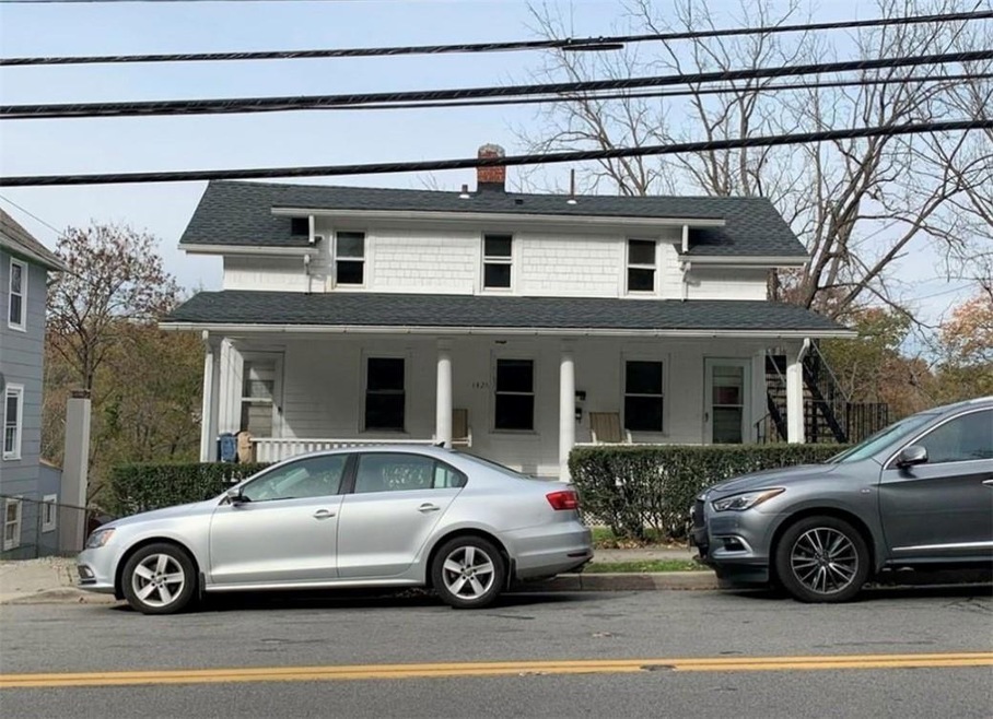 1426 Crompond Rd, Peekskill, NY 10566 - photo 1