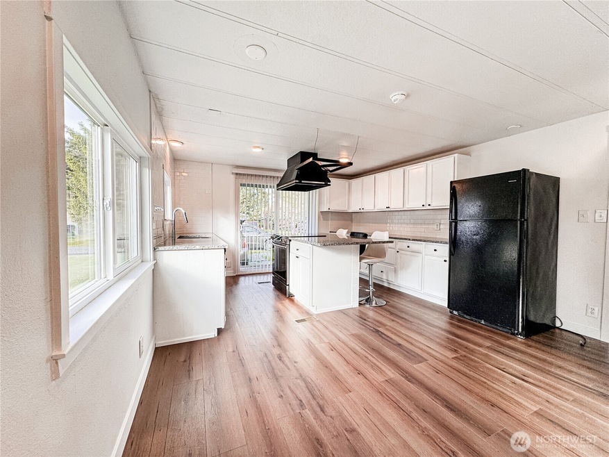 24892 Minkler Rd unit 21, Sedro Woolley, WA 98284 - photo 1