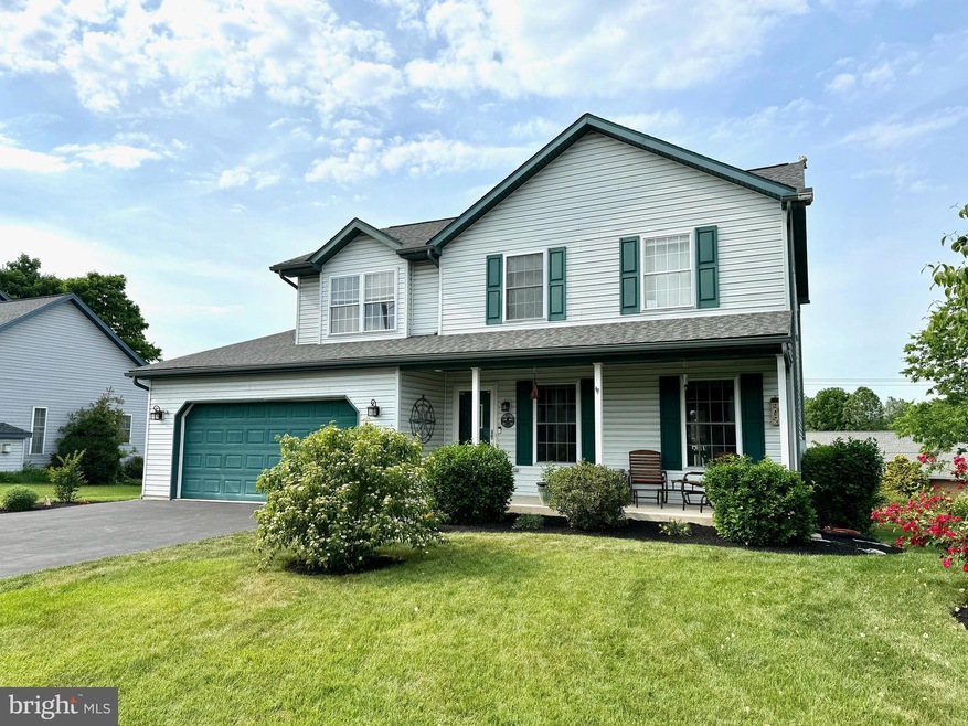 216 Winding Way, Womelsdorf, PA 19567 - photo 1
