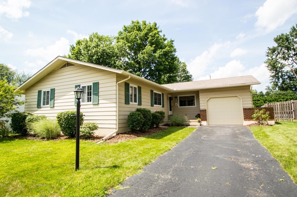 1250 Belden Rd, Columbus, OH 43229 - photo 1