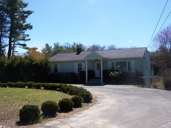 814 Daniel Shays Hwy, Athol, MA 01331 - photo 1