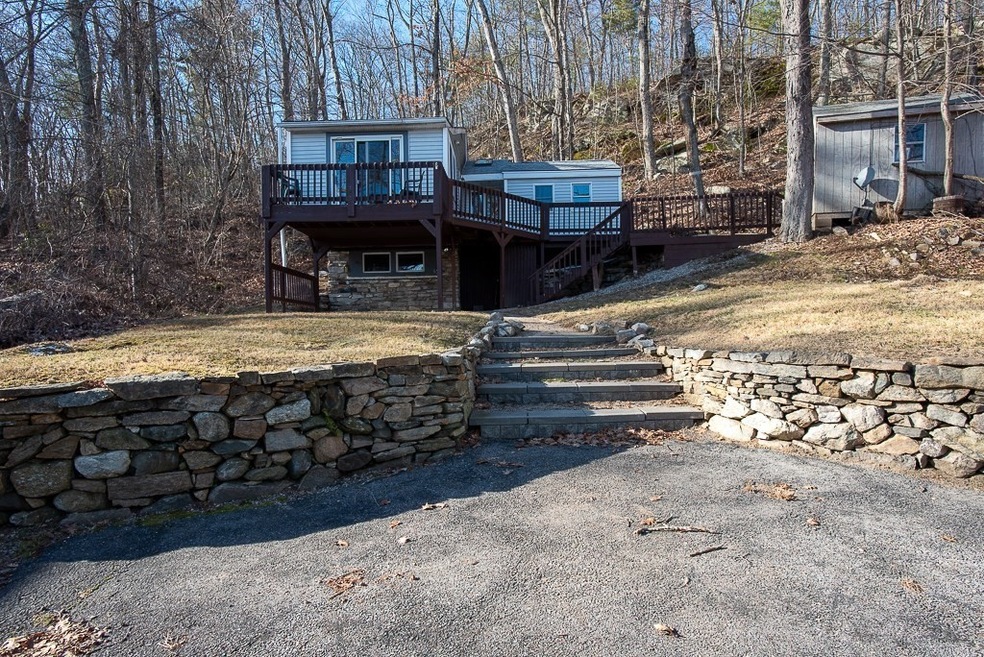 108 Ledgestone Rd, Douglas, MA 01516 - photo 1