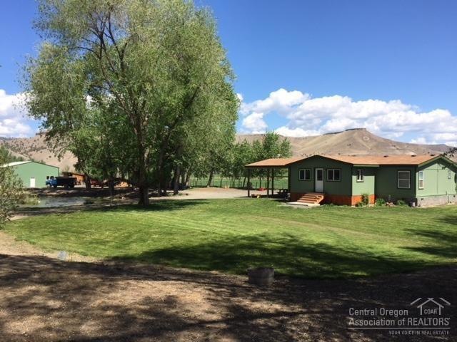 195 Old Highway Rd, Dayville, OR 97825 - photo 1