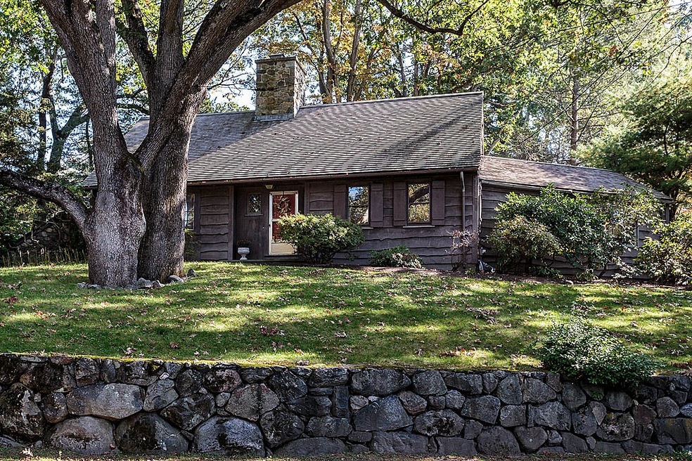 26 Fernway, Winchester, MA 01890 - photo 1