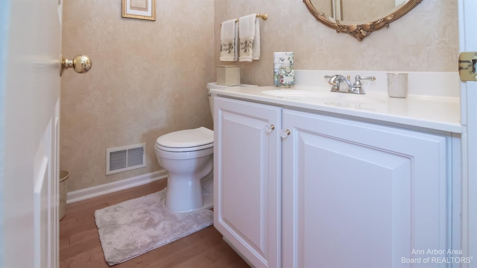 4655 Sawgrass Dr W unit 45, Ann Arbor, MI 48108 - photo 1