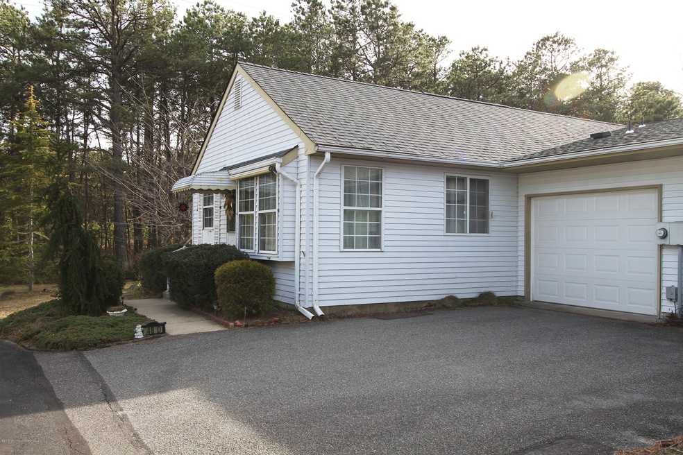 Welcome To 48-d Stonybrook Rd