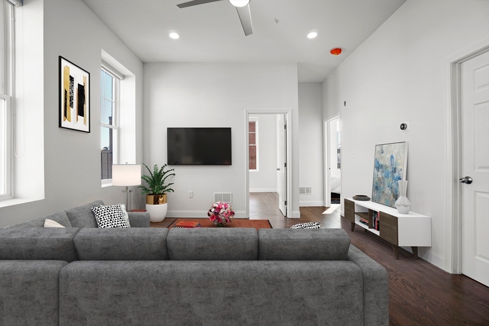 74 Salem St unit 3, Boston, MA 02113 - photo 1