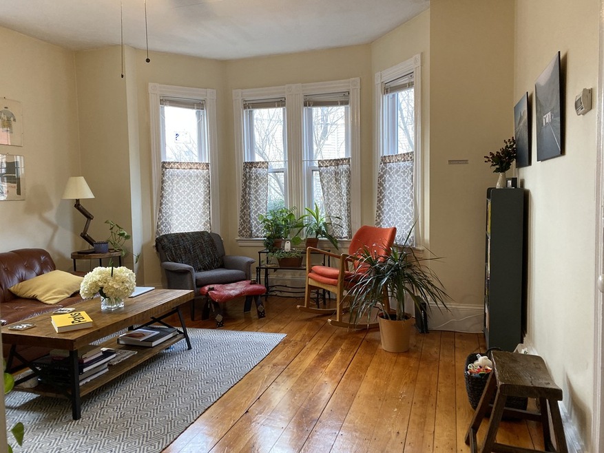 7 Roberts St unit 1, Brookline, MA 02445 - photo 1