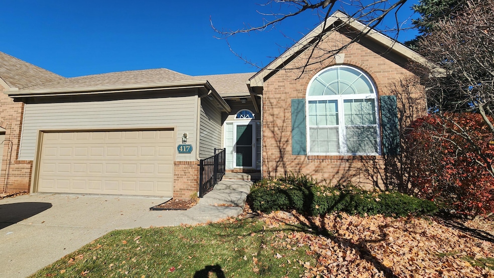 417 Winslow Cir unit 41, Commerce Township, MI 48390 - photo 1