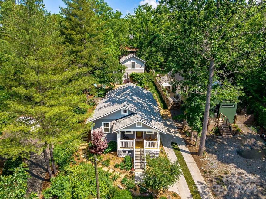 Sold $1,051,000 • Co-Listing Agent