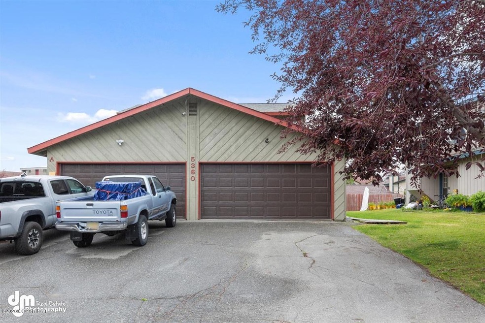 10-Exterior Front_KI_026