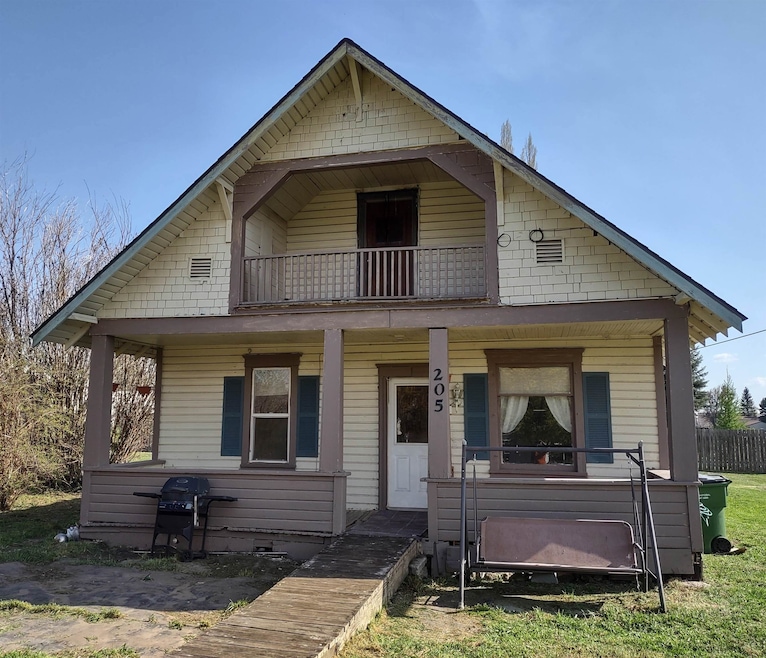 205 E 2nd St, Spangle, WA 99031 - photo 1